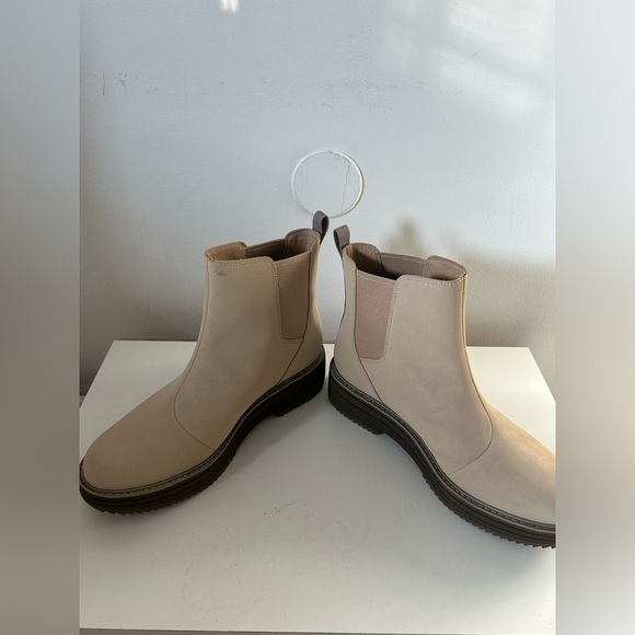 TEVA MIDFORM CHELSEA WOMEN'S ANKLE BOOTS size 8.5 IN SESAME NWOT - Picture 7 of 11
